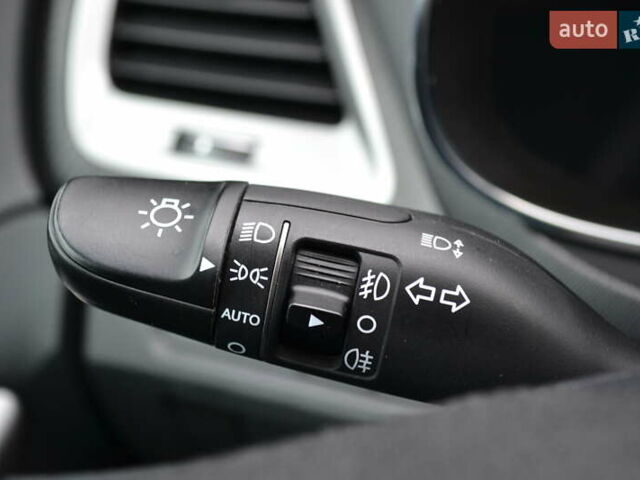 Хендай Санта Фе 2017 в Белой Церкве на Automoto.ua Черный Хендай Санта Фе, объемом двигателя 2.2 л и пробегом 122 тыс. км за 24500 $, фото 80 на Automoto.ua