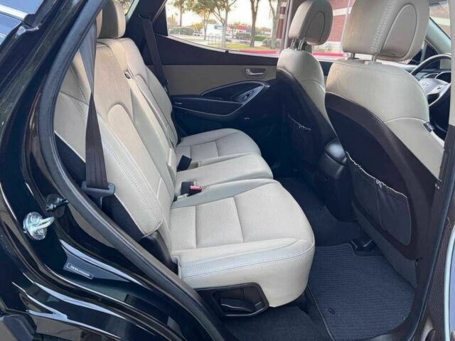 Черный Хендай Санта Фе, объемом двигателя 2 л и пробегом 59 тыс. км за 7800 $, фото 12 на Automoto.ua