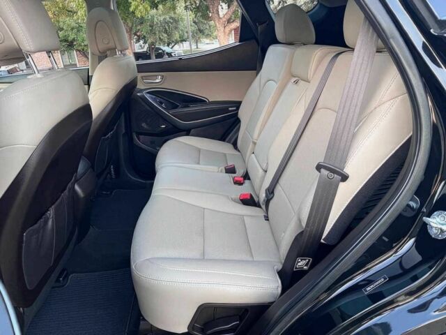 Черный Хендай Санта Фе, объемом двигателя 2 л и пробегом 59 тыс. км за 7800 $, фото 11 на Automoto.ua