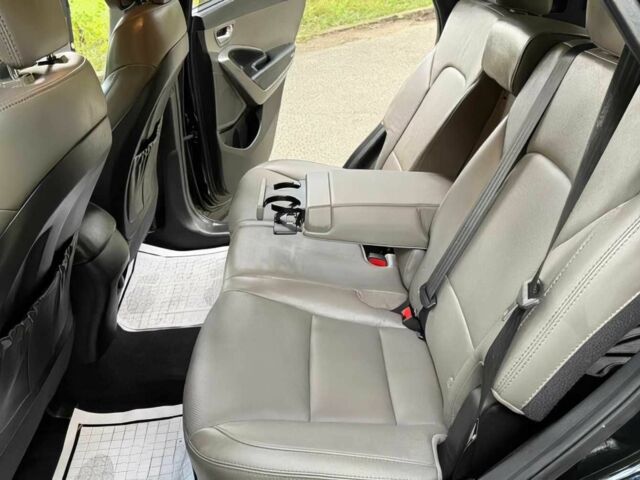 Чорний Хендай Санта Фе, об'ємом двигуна 2.4 л та пробігом 52 тис. км за 14100 $, фото 11 на Automoto.ua