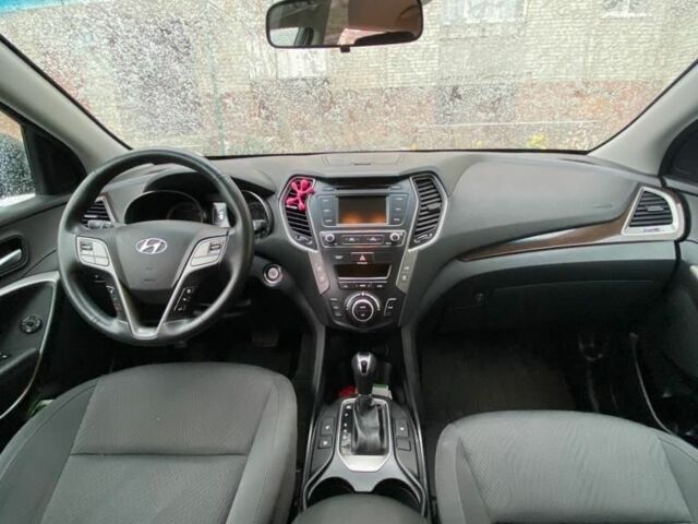 Черный Хендай Санта Фе, объемом двигателя 3.3 л и пробегом 32 тыс. км за 17500 $, фото 1 на Automoto.ua