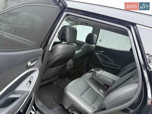 Черный Хендай Санта Фе, объемом двигателя 2 л и пробегом 8 тыс. км за 23000 $, фото 15 на Automoto.ua