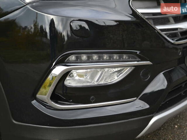 Хендай Санта Фе 2017 в Белой Церкве на Automoto.ua Черный Хендай Санта Фе, объемом двигателя 2.2 л и пробегом 122 тыс. км за 24500 $, фото 14 на Automoto.ua