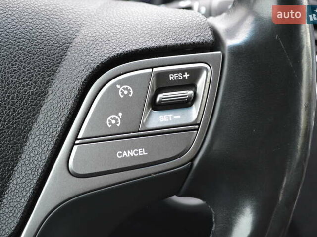 Хендай Санта Фе 2017 в Белой Церкве на Automoto.ua Черный Хендай Санта Фе, объемом двигателя 2.2 л и пробегом 122 тыс. км за 24500 $, фото 78 на Automoto.ua