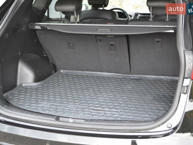 Хендай Санта Фе 2017 в Белой Церкве на Automoto.ua Черный Хендай Санта Фе, объемом двигателя 2.2 л и пробегом 122 тыс. км за 24500 $, фото 64 на Automoto.ua