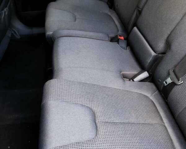 Чорний Хендай Санта Фе, об'ємом двигуна 2.4 л та пробігом 100 тис. км за 25000 $, фото 22 на Automoto.ua