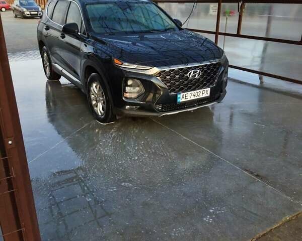 Чорний Хендай Санта Фе, об'ємом двигуна 2.4 л та пробігом 100 тис. км за 25000 $, фото 1 на Automoto.ua