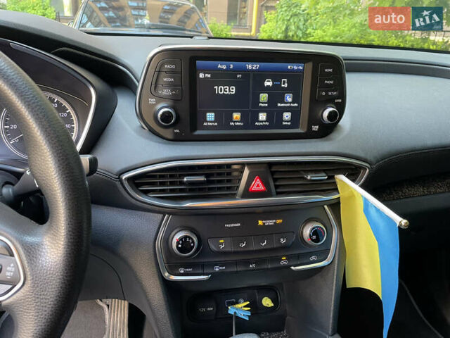 Черный Хендай Санта Фе, объемом двигателя 2.36 л и пробегом 45 тыс. км за 20500 $, фото 14 на Automoto.ua