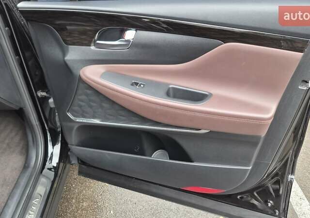 Чорний Хендай Санта Фе, об'ємом двигуна 2.2 л та пробігом 133 тис. км за 34000 $, фото 38 на Automoto.ua