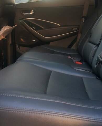 Чорний Хендай Санта Фе, об'ємом двигуна 2 л та пробігом 66 тис. км за 22800 $, фото 22 на Automoto.ua