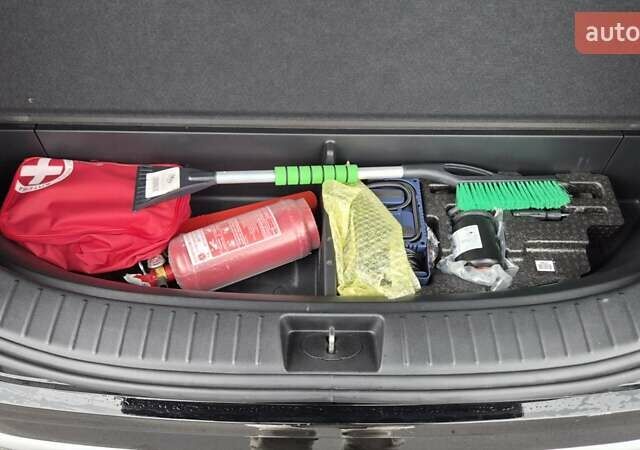 Чорний Хендай Санта Фе, об'ємом двигуна 2.2 л та пробігом 133 тис. км за 34000 $, фото 26 на Automoto.ua