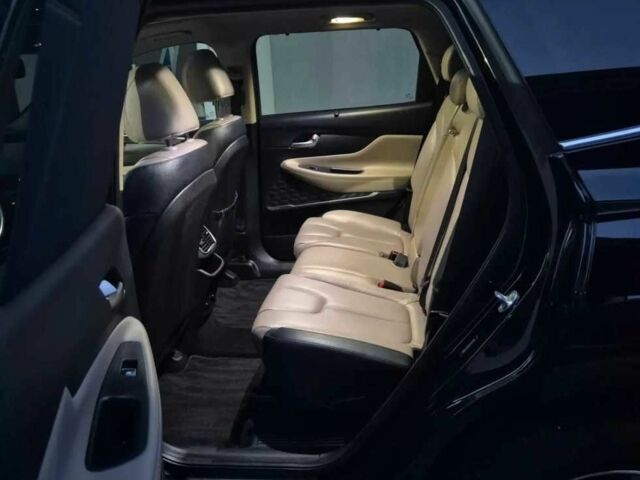 Черный Хендай Санта Фе, объемом двигателя 2.4 л и пробегом 105 тыс. км за 11200 $, фото 8 на Automoto.ua