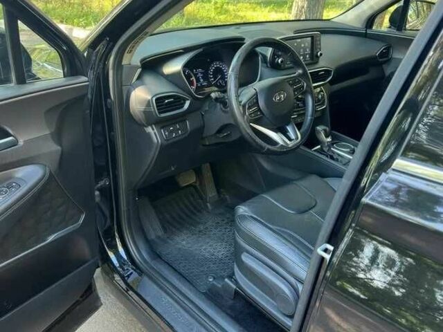 Черный Хендай Санта Фе, объемом двигателя 2 л и пробегом 120 тыс. км за 24000 $, фото 6 на Automoto.ua