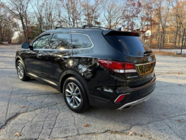 Черный Хендай Санта Фе, объемом двигателя 3.3 л и пробегом 31 тыс. км за 5800 $, фото 3 на Automoto.ua