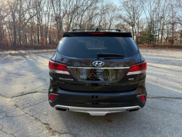 Черный Хендай Санта Фе, объемом двигателя 3.3 л и пробегом 31 тыс. км за 5800 $, фото 4 на Automoto.ua