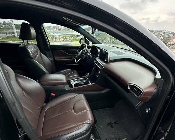 Черный Хендай Санта Фе, объемом двигателя 2.2 л и пробегом 246 тыс. км за 30000 $, фото 8 на Automoto.ua