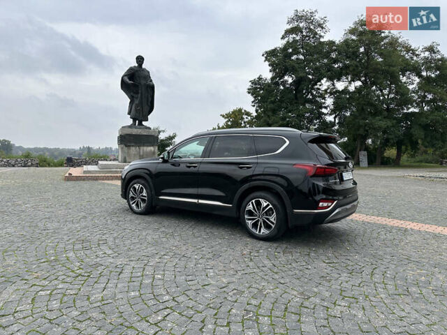 Черный Хендай Санта Фе, объемом двигателя 2.2 л и пробегом 246 тыс. км за 30000 $, фото 1 на Automoto.ua