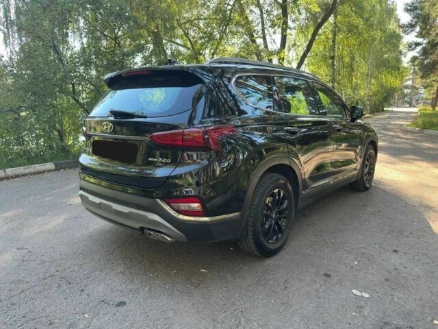 Черный Хендай Санта Фе, объемом двигателя 2 л и пробегом 120 тыс. км за 24000 $, фото 3 на Automoto.ua