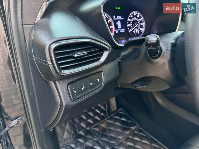 Чорний Хендай Санта Фе, об'ємом двигуна 2.36 л та пробігом 41 тис. км за 21990 $, фото 53 на Automoto.ua