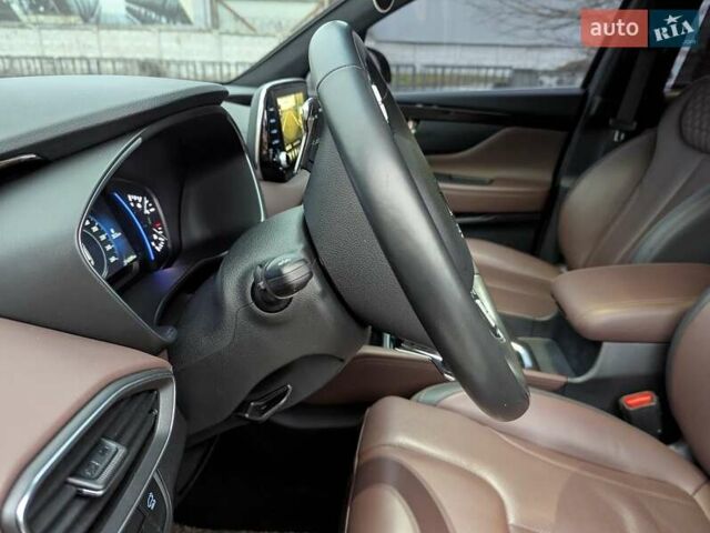 Чорний Хендай Санта Фе, об'ємом двигуна 2 л та пробігом 116 тис. км за 29700 $, фото 12 на Automoto.ua