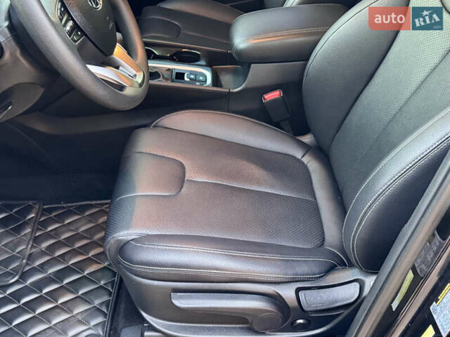 Чорний Хендай Санта Фе, об'ємом двигуна 2.36 л та пробігом 41 тис. км за 21990 $, фото 51 на Automoto.ua