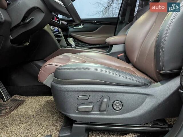 Чорний Хендай Санта Фе, об'ємом двигуна 2 л та пробігом 116 тис. км за 29700 $, фото 16 на Automoto.ua