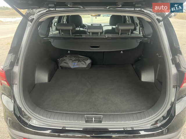 Черный Хендай Санта Фе, объемом двигателя 2.5 л и пробегом 15 тыс. км за 29000 $, фото 22 на Automoto.ua