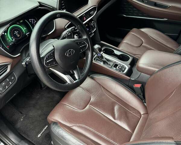 Чорний Хендай Санта Фе, об'ємом двигуна 2.2 л та пробігом 104 тис. км за 32000 $, фото 4 на Automoto.ua