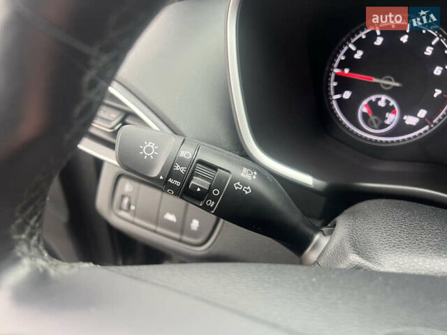 Черный Хендай Санта Фе, объемом двигателя 2.5 л и пробегом 15 тыс. км за 29000 $, фото 34 на Automoto.ua