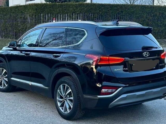 Черный Хендай Санта Фе, объемом двигателя 0 л и пробегом 155 тыс. км за 21500 $, фото 2 на Automoto.ua