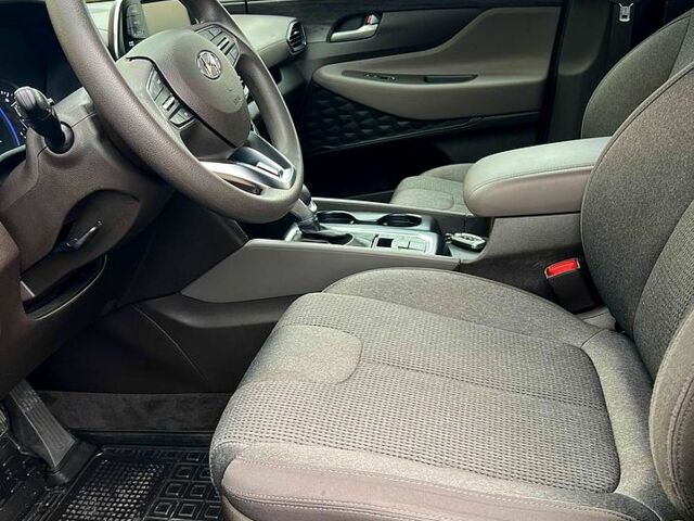 Чорний Хендай Санта Фе, об'ємом двигуна 2.4 л та пробігом 150 тис. км за 19900 $, фото 2 на Automoto.ua