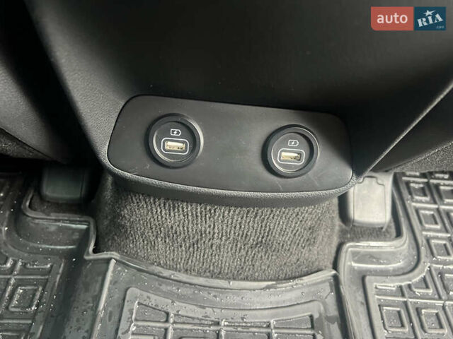 Черный Хендай Санта Фе, объемом двигателя 2.5 л и пробегом 15 тыс. км за 29000 $, фото 44 на Automoto.ua