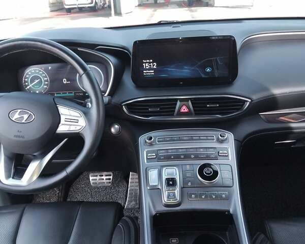 Черный Хендай Санта Фе, объемом двигателя 2.15 л и пробегом 137 тыс. км за 37950 $, фото 12 на Automoto.ua