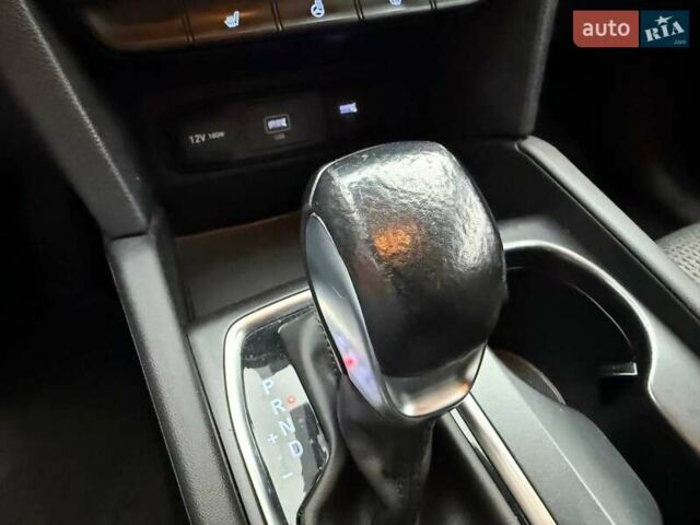 Черный Хендай Санта Фе, объемом двигателя 2.15 л и пробегом 233 тыс. км за 22000 $, фото 39 на Automoto.ua