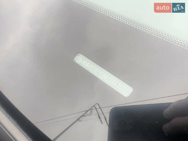 Черный Хендай Санта Фе, объемом двигателя 2.5 л и пробегом 15 тыс. км за 29000 $, фото 49 на Automoto.ua