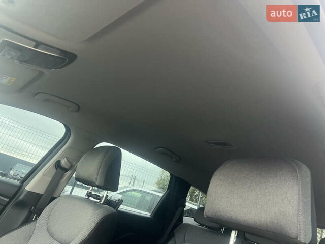 Черный Хендай Санта Фе, объемом двигателя 2.5 л и пробегом 15 тыс. км за 29000 $, фото 28 на Automoto.ua