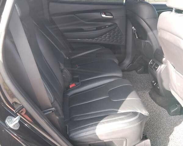 Черный Хендай Санта Фе, объемом двигателя 2.15 л и пробегом 137 тыс. км за 37950 $, фото 23 на Automoto.ua