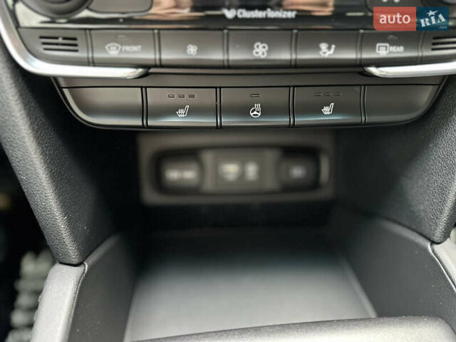 Черный Хендай Санта Фе, объемом двигателя 2 л и пробегом 72 тыс. км за 24500 $, фото 23 на Automoto.ua