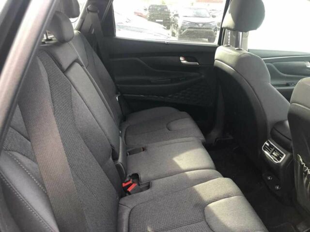 Черный Хендай Санта Фе, объемом двигателя 0 л и пробегом 57 тыс. км за 18000 $, фото 4 на Automoto.ua