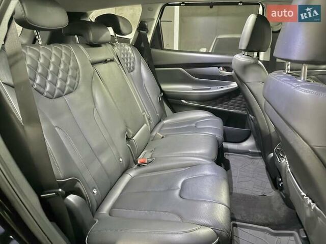 Черный Хендай Санта Фе, объемом двигателя 2.15 л и пробегом 105 тыс. км за 32500 $, фото 29 на Automoto.ua