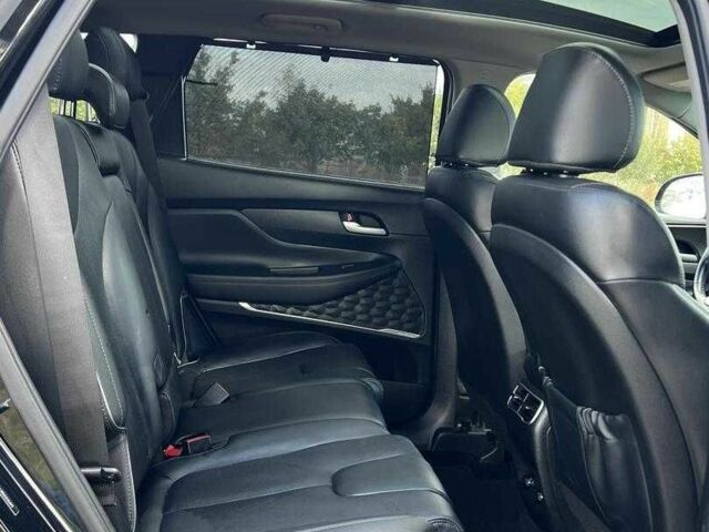 Черный Хендай Санта Фе, объемом двигателя 2.5 л и пробегом 41 тыс. км за 19800 $, фото 8 на Automoto.ua