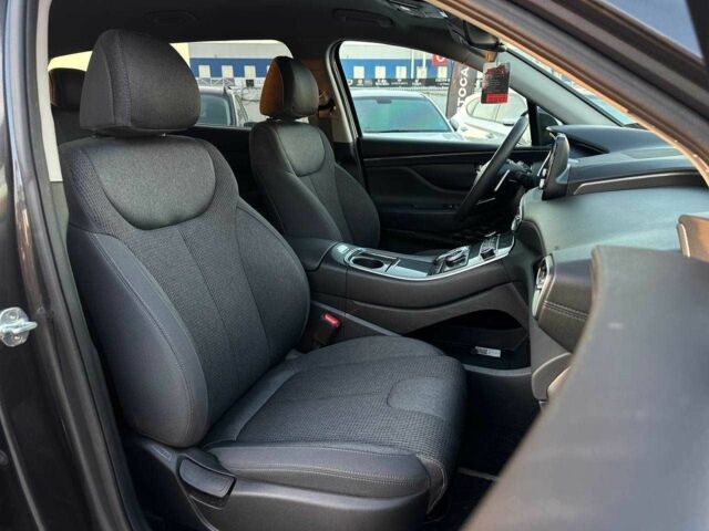 Черный Хендай Санта Фе, объемом двигателя 2.5 л и пробегом 54 тыс. км за 28990 $, фото 12 на Automoto.ua