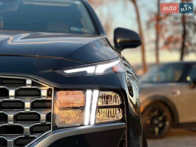 Черный Хендай Санта Фе, объемом двигателя 2.5 л и пробегом 54 тыс. км за 28990 $, фото 3 на Automoto.ua
