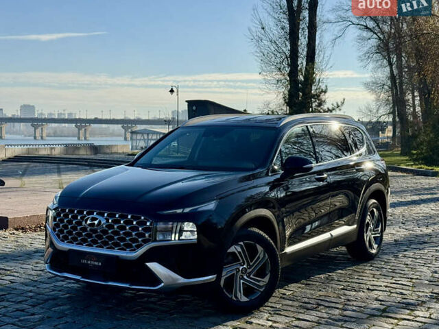 Черный Хендай Санта Фе, объемом двигателя 2.15 л и пробегом 29 тыс. км за 36666 $, фото 2 на Automoto.ua