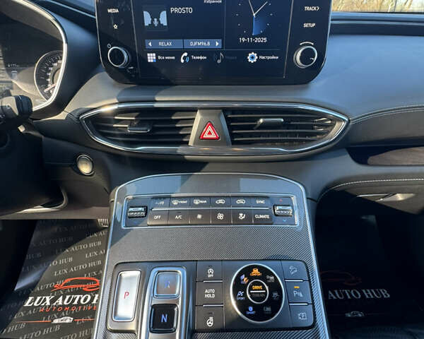 Черный Хендай Санта Фе, объемом двигателя 2.15 л и пробегом 29 тыс. км за 36666 $, фото 71 на Automoto.ua