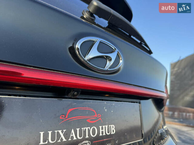 Черный Хендай Санта Фе, объемом двигателя 2.15 л и пробегом 29 тыс. км за 36666 $, фото 95 на Automoto.ua