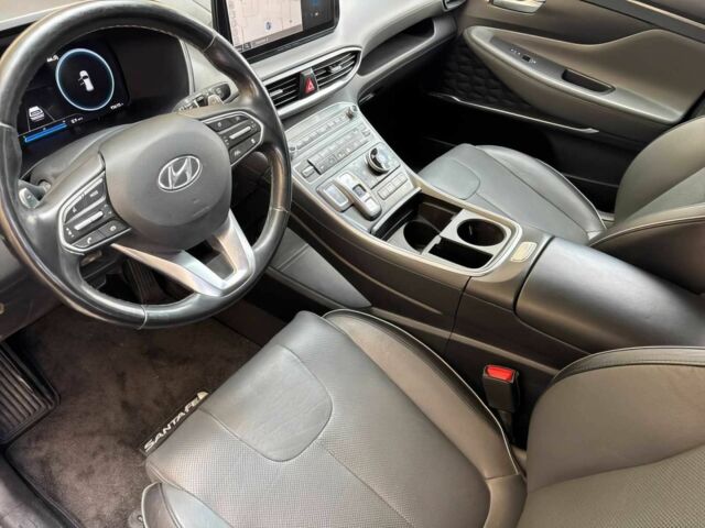 Черный Хендай Санта Фе, объемом двигателя 2.5 л и пробегом 27 тыс. км за 11000 $, фото 9 на Automoto.ua