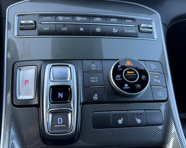 Черный Хендай Санта Фе, объемом двигателя 2.15 л и пробегом 29 тыс. км за 36666 $, фото 15 на Automoto.ua