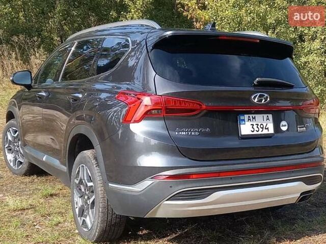 Черный Хендай Санта Фе, объемом двигателя 2.5 л и пробегом 99 тыс. км за 36000 $, фото 5 на Automoto.ua