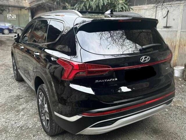 Черный Хендай Санта Фе, объемом двигателя 2.5 л и пробегом 23 тыс. км за 25600 $, фото 1 на Automoto.ua